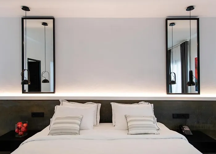 Hotel Boutique By Hills Adults Only